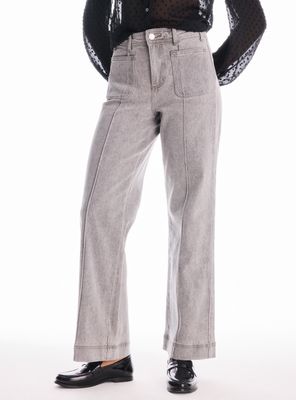 Jeans Wide Leg con Bolsillos Delanteros y Corte Pierna