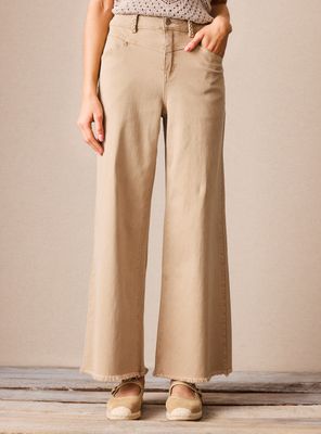 Jeans Color con Front Yoke y Pasador Trenzado