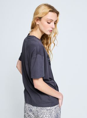 Imagen 2 del producto Polera Oversize Manga Corta con Estampado