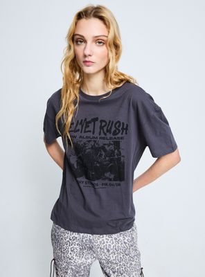 Polera Oversize Manga Corta con Estampado