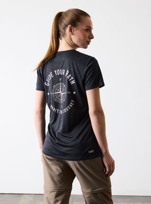 Imagen 2 del producto Polera Alldry Tela Liviana con Gráfica