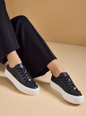 Zapatilla Urbana  Charm Plataforma Mujer