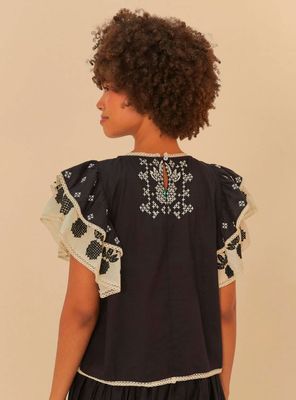 Imagen 2 del producto Blusa Vuelos con Detalles Bordados