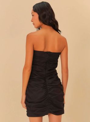 Imagen 2 del producto Vestido Corto Escote Corazón