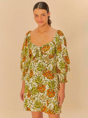 Vestido Corto con Escote Amarra