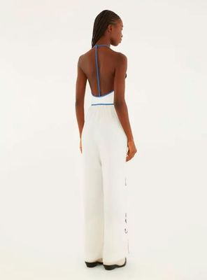 Imagen 2 del producto Enterito Cuello Halter con Bordados