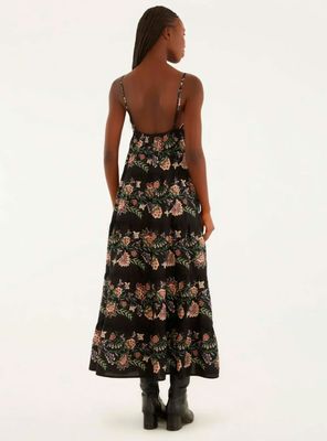 Imagen 2 del producto Vestido Midi Detalle en el Escote