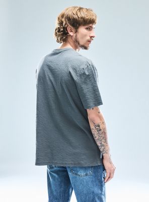 Imagen 2 del producto Polera Tela Texturada Regular