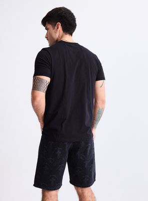 Imagen 2 del producto Polera Ed Hardy Long Fit Estampado y Parche