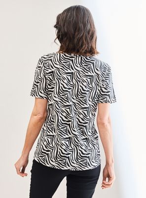 Imagen 2 del producto Polera Estampada con Argolla Metálica en Escote