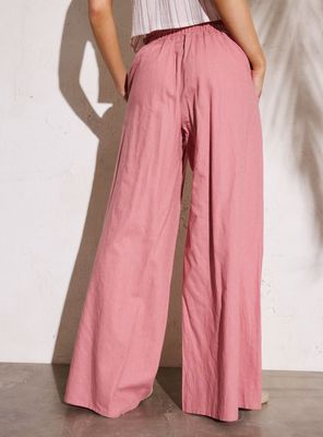 Imagen 2 del producto Pantalón con Pretina Semi Elasticada y Bordado Frontal