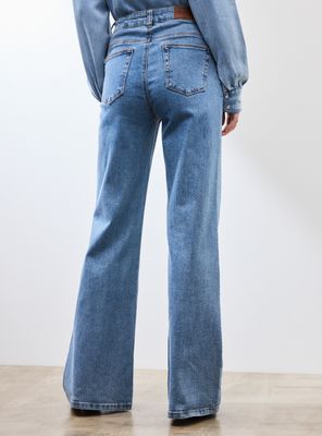 Imagen 2 del producto Jeans Wide Leg Apertura Amarras