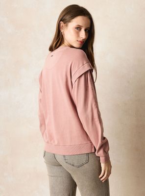 Imagen 2 del producto Polerón con Bordado Proceso de Lavado