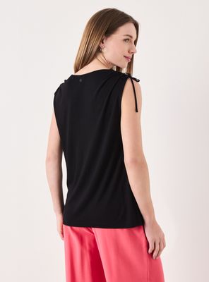 Imagen 2 del producto Polera Blusa V Cuadrado