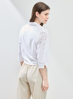 Imagen 2 del producto Blusa con Bordado y Nudo Ingerior