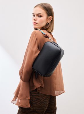 Cartera Crossbody con Diseño Cuerdas