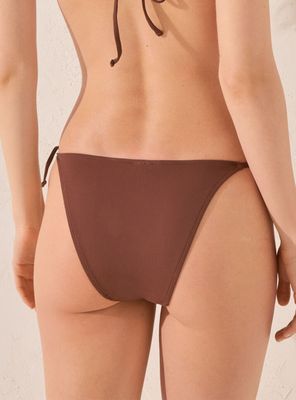 Imagen 2 del producto Calzón Bikini Clásico Marrón Strass Brillos