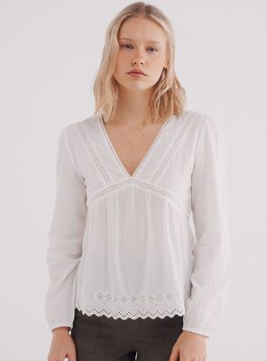 Blusa Laces Escote Cuello V Bordados