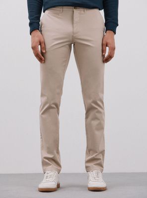 Pantalón Slim Fit Chino