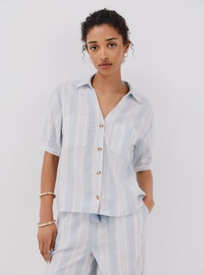 Camisa Manga Corta con Bolsillos Plastrón