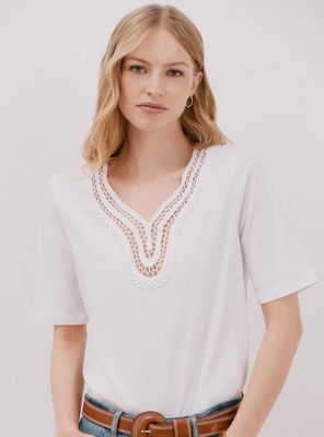 Polera Escote Pasamanería