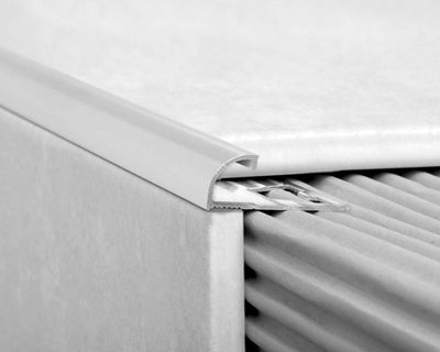 Imagen 2 del producto Guardacanto bullnose 10 mm x 2,5 m natural Atrim