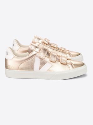 Zapatilla Urbana Velcro Recife Logo Mujer