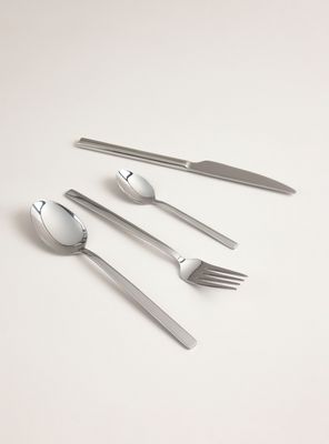 Imagen 2 del producto Set Cubiertos Cuadrados 24 Piezas