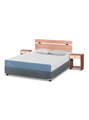 Cama Americana Excellence Full + Set de Muebles Olmo + Almohadas