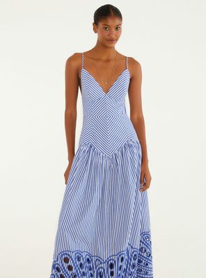 Imagen 2 del producto Vestido Largo Diseño de Rayas y Bordado Inferior