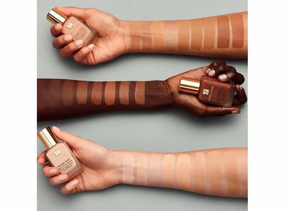 Imagen 2 del producto Base de Maquillaje Double Wear SPF 10 2W1 Dawn 30 ml