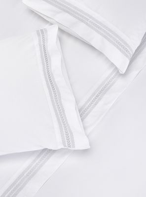 Imagen 2 del producto Sábanas Super King 200 Hilos Borde Plata