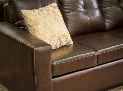 Imagen 2 del producto Juego de Living Emilia Poliuretano Sofá 3C + Pouffs