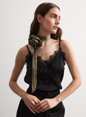 Pañuelo Moda Flor Look Satín