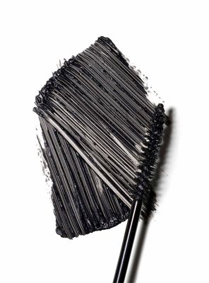 Imagen 2 del producto Máscara de Pestañas M∙A∙C Extended Play Gigablack Lash Mascara