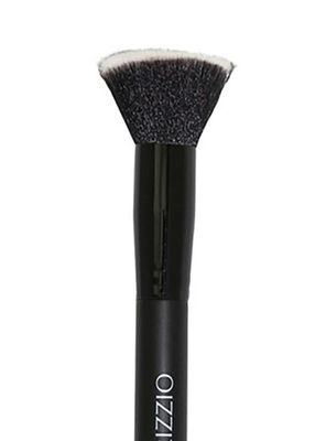 Imagen 2 del producto Brocha Petrizzio para Rostro Kabuki 2017