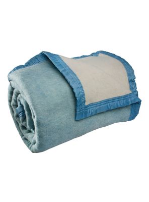 Imagen 2 del producto Frazada Lana 1.5 Plazas Celeste Liso