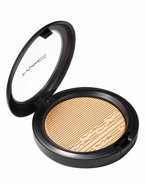 Imagen 2 del producto Iluminador M∙A∙C Extra Dimension Skinfinish Whisper Of Gilt