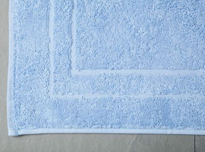 Imagen 2 del producto Toalla Lourdes de Piso 50 x 80 cm Celeste 700 grs.