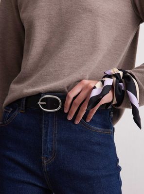 Imagen 2 del producto Set de Accesorios Pañuelo + Cinturón 2 Piezas