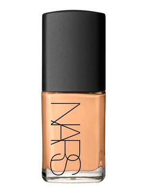 Base de Maquillaje Sheer Glow Foundation Sahel 30 ml