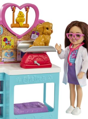 Imagen 2 del producto Muñeca Chelsea Veterinaria