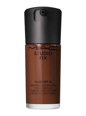 Base de Maquillaje M·A·C Studio Fix Fluid SPF 15 24HR Matte Foundation NW55