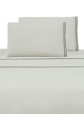 Sábanas King Bordada Beige