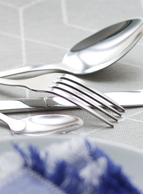 Imagen 2 del producto Cubertería Magefesa Nuria 24 Piezas