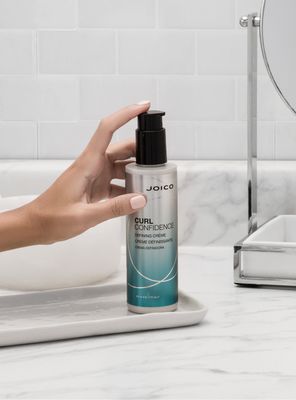 Imagen 2 del producto Crema Definidora De Rizos Antifrizz Curl Confidence 177 ml