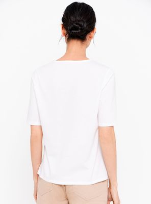 Imagen 2 del producto Polera Bordada Escote Redondo