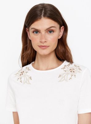 Imagen 2 del producto Polera Bordado Detalle en Hombros