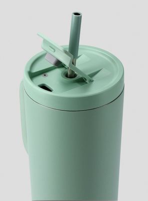 Imagen 2 del producto Botella de Agua con Bombilla 1.182 Litros