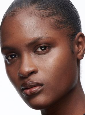 Imagen 2 del producto Studio Radiance Concealer NC55 11 ml